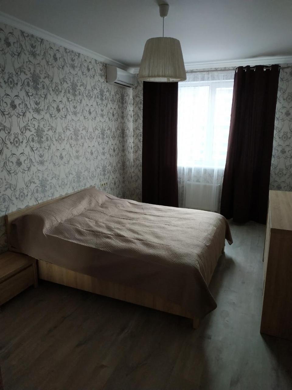 Comfort Apartment On Bogdanivska Street 7B Kiev Exterior foto